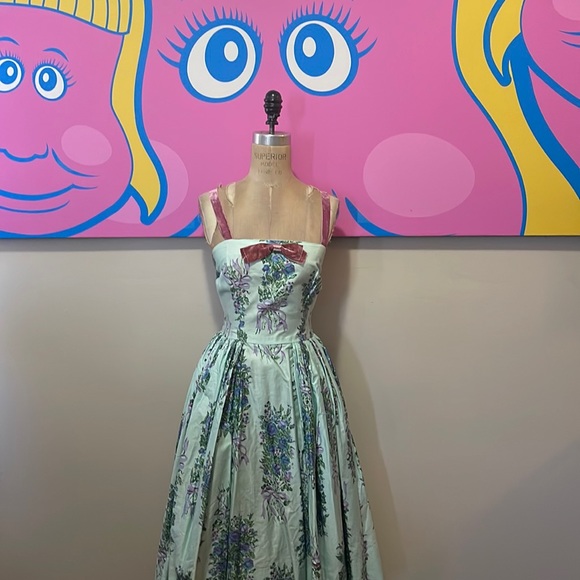 Vintage Dresses & Skirts - Vintage 1950s Mint Greem Lavender Floral Cotton Dress